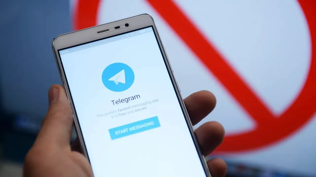 Песков: "Россия продолжает контакты с Telegram по вопросу восстановления полного доступа к мессендже