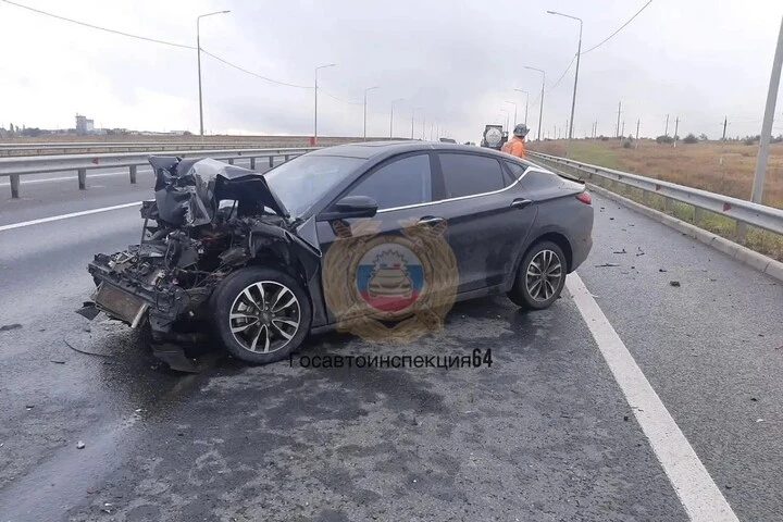 🚨 Женщина пострадала в ДТП с фурой под Саратовом