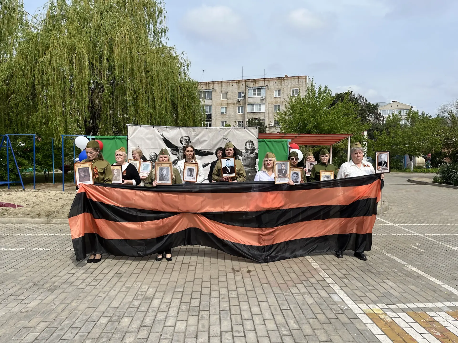 В преддверии 9 мая, в МАДОУ ЦРР - д/с 32 Кавказский район г. Кропоткин была проведена а...