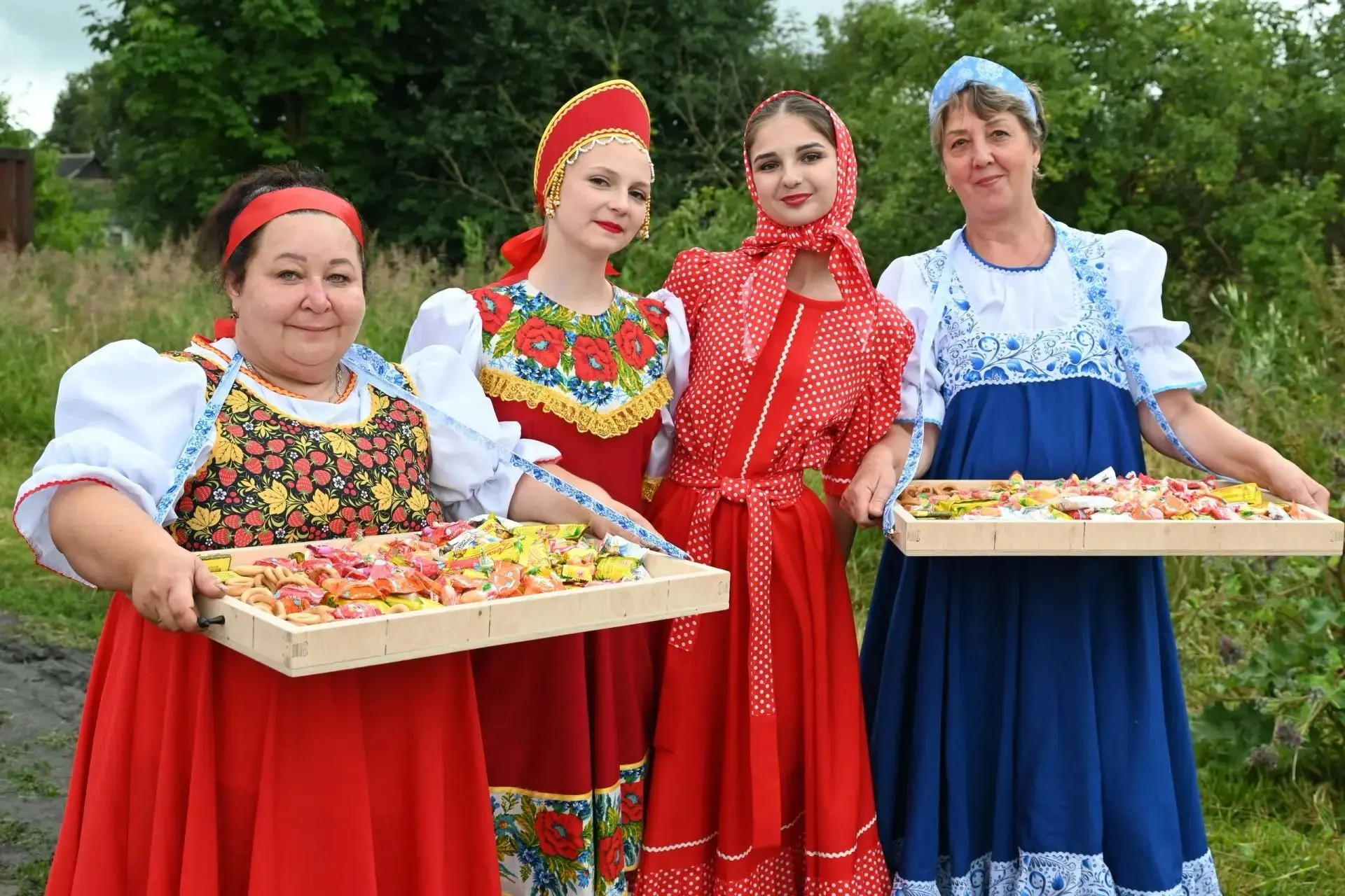 В деревне Фёдоровское совместно, СДК Фёдоровский и Фёдоровская сельская библиотека, про...