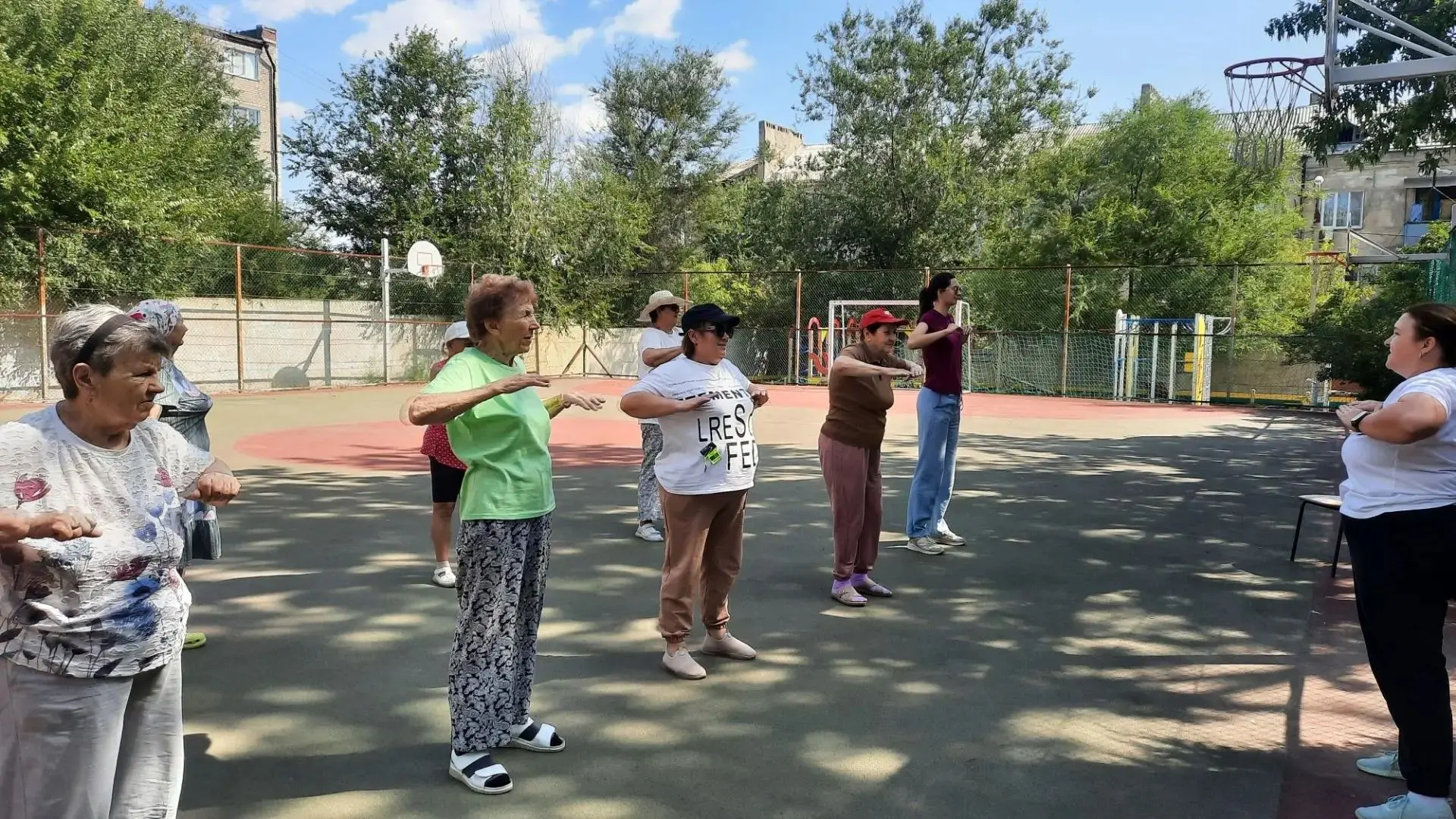 АДАПТИВНЫЙ ФИТНЕС НА СВЕЖЕМ ВОЗДУХЕ
