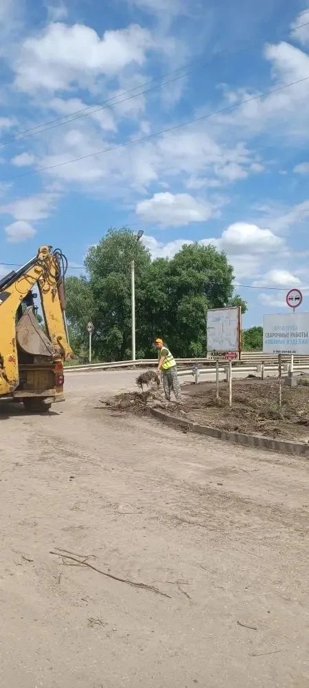 Продолжаем устранять последствия подъёма уровня воды в станице Зольской.