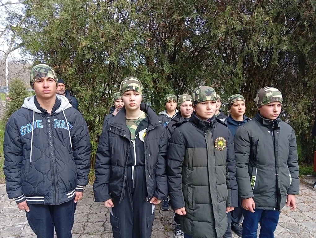 "Зарница 2.0"- праздник духа, воли, единства.✨🇷🇺💪🏆

✅Сегодня команда нашей школы с честью предст
