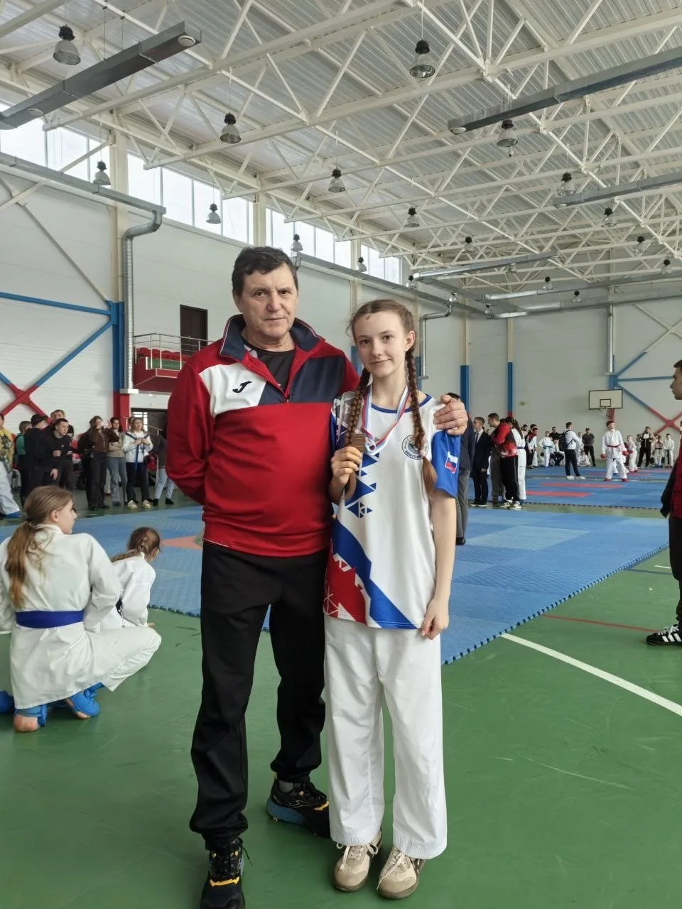 🏆 14 февраля в Алексеевке в СК «Юность» состоялось Межрегиональное Первенство АНО «Клуб каратэ «Эдел