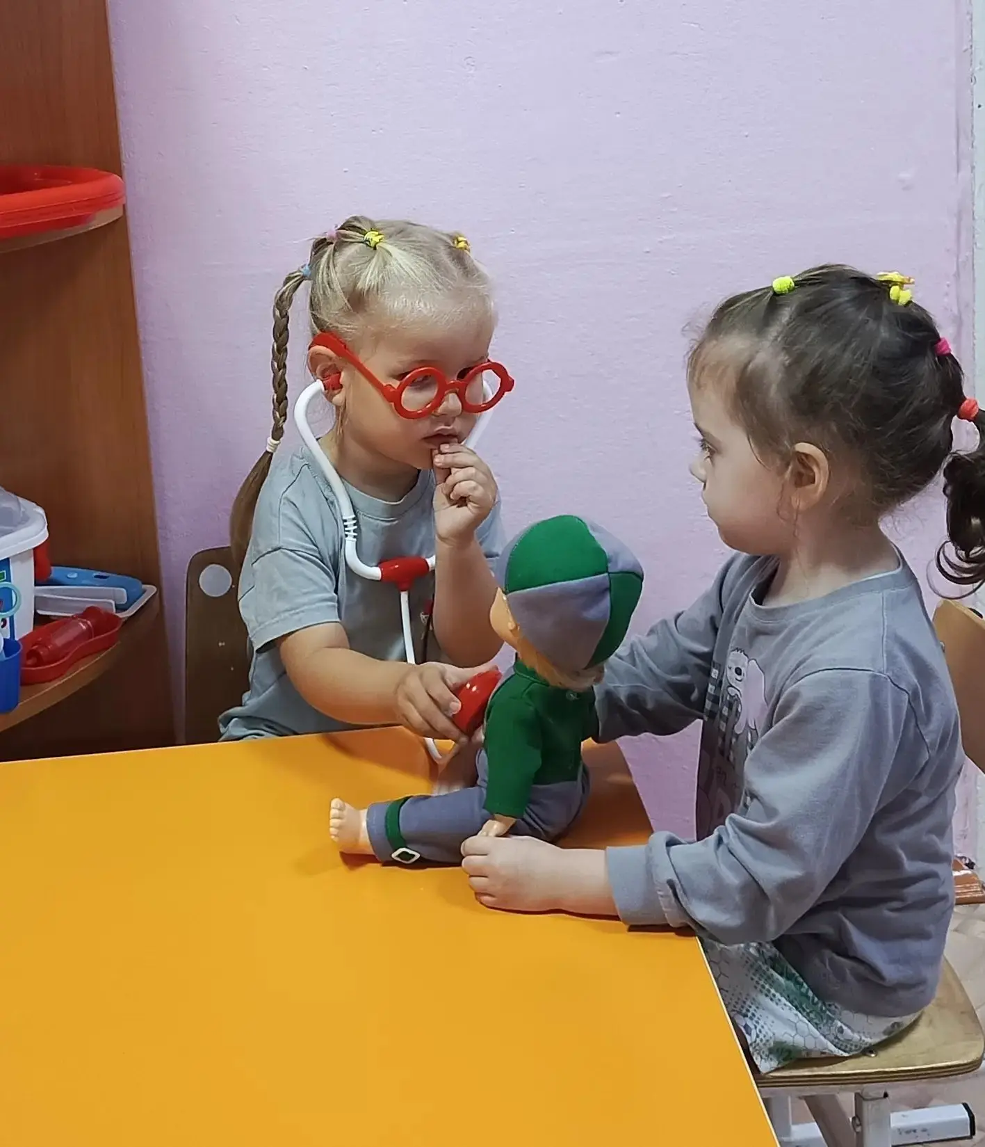 «На операцию!» или Почему игра в доктора — это серьезно 🩺