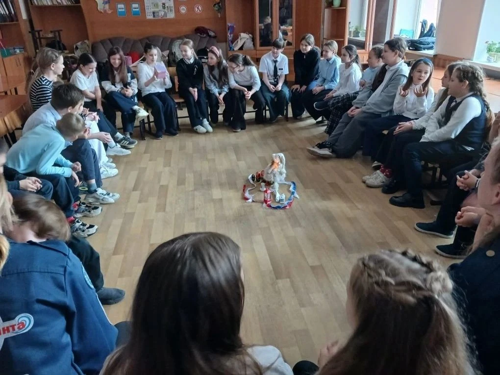 21 мая в 3А классе в рамках внеурочной деятельности «Орлята России» прошло мероприятие «Огонёк», пос