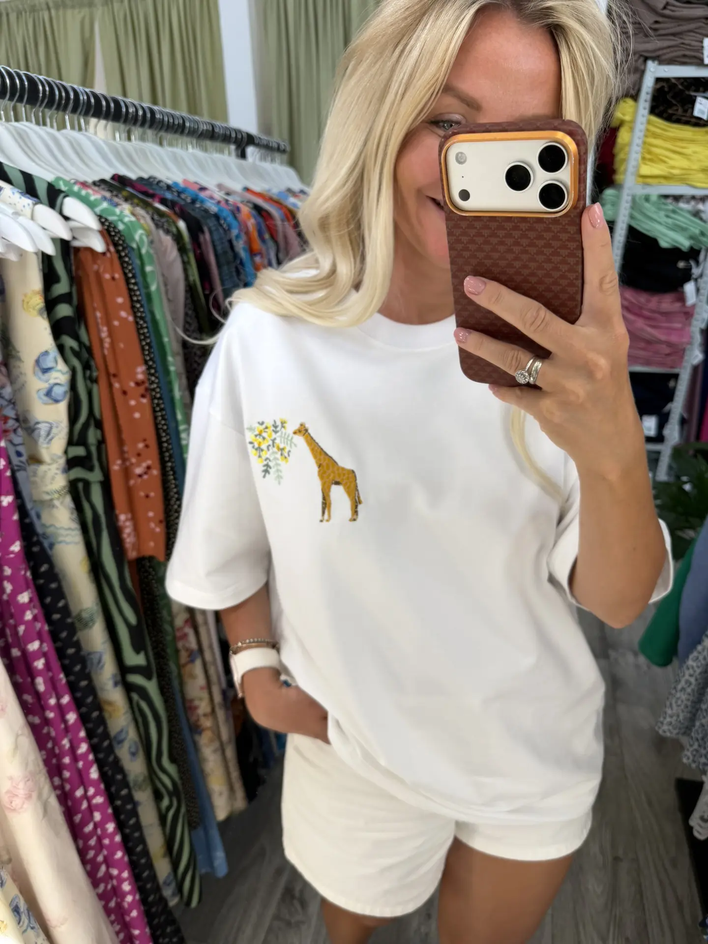 Футболка🦒