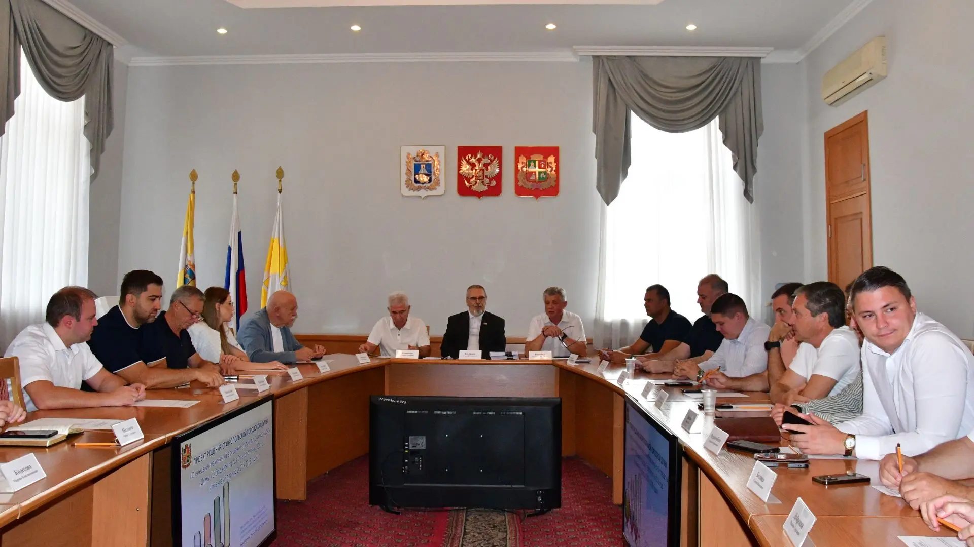 📌 В городской Думе прошли заседания комитетов