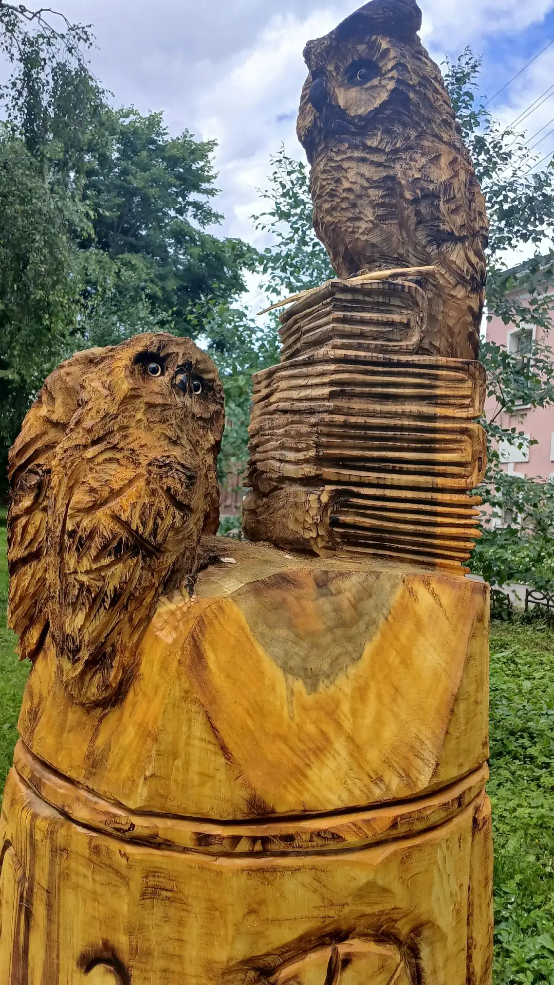 Мудрые совы поселились в Грязовце! 🦉 

Богата грязовецкая земля талантами! Автор этих удивительных 