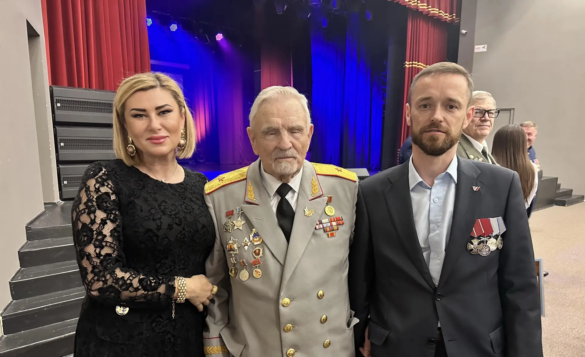 СВОи Zдесь

АССОЦИАЦИЯ ВЕТЕРАНОВ СВО СОЛНЕЧНОГОРСКА СОВМЕСТНО С АДМИНИСТРАЦИЕЙ ОКРУГА ПОЗДРАВИЛИ БОЕ