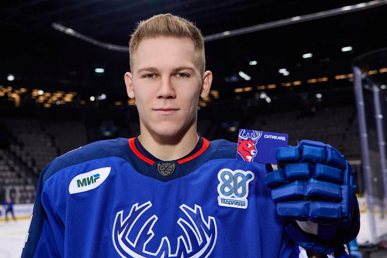 Болеем за «Торпедо» вместе! 🏒