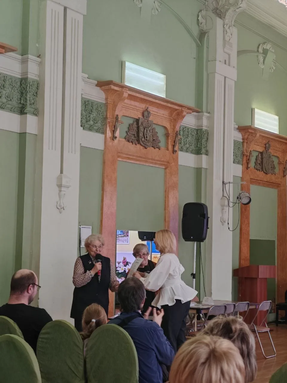 ОТ МАСТЕРСТВА УЧИТЕЛЯ К МАСТЕРСТВУ УЧЕНИКА!   14 марта в ДТ "Измайловский" прошло открытие выставки 