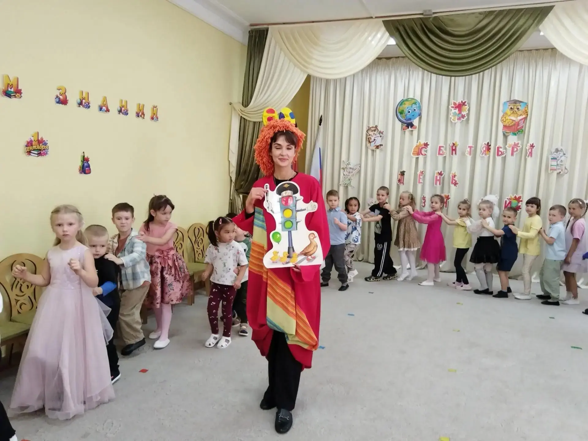 День знаний в ДО1 🧸🎨📖