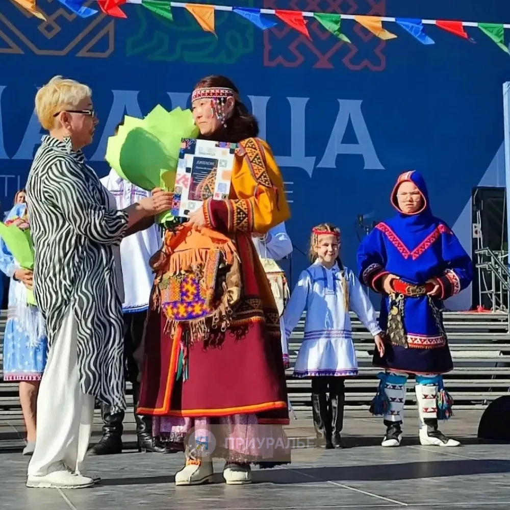 👗Приуралье блеснуло на конкурсе национальной одежды

В Салехарде состоялся Фестиваль арктической мо