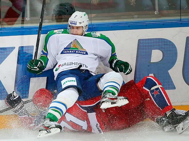 🏒«Салават Юлаев» уступил на выезде  ЦСКА