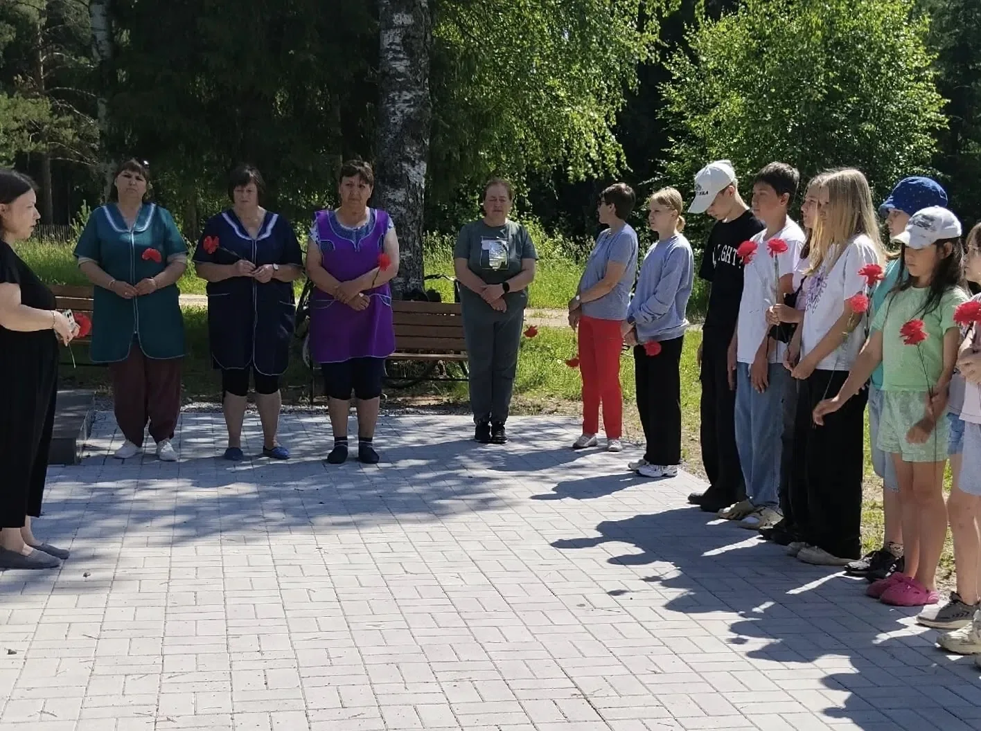 Весь коллектив Бекетовской школы и ветераны педагогического труда присоединились к всероссийской акц