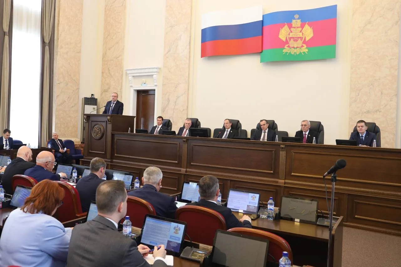 🤝Сегодня под председательством Юрия Бурлачко состоялась очередная 82-я сессия ЗСК. В е...