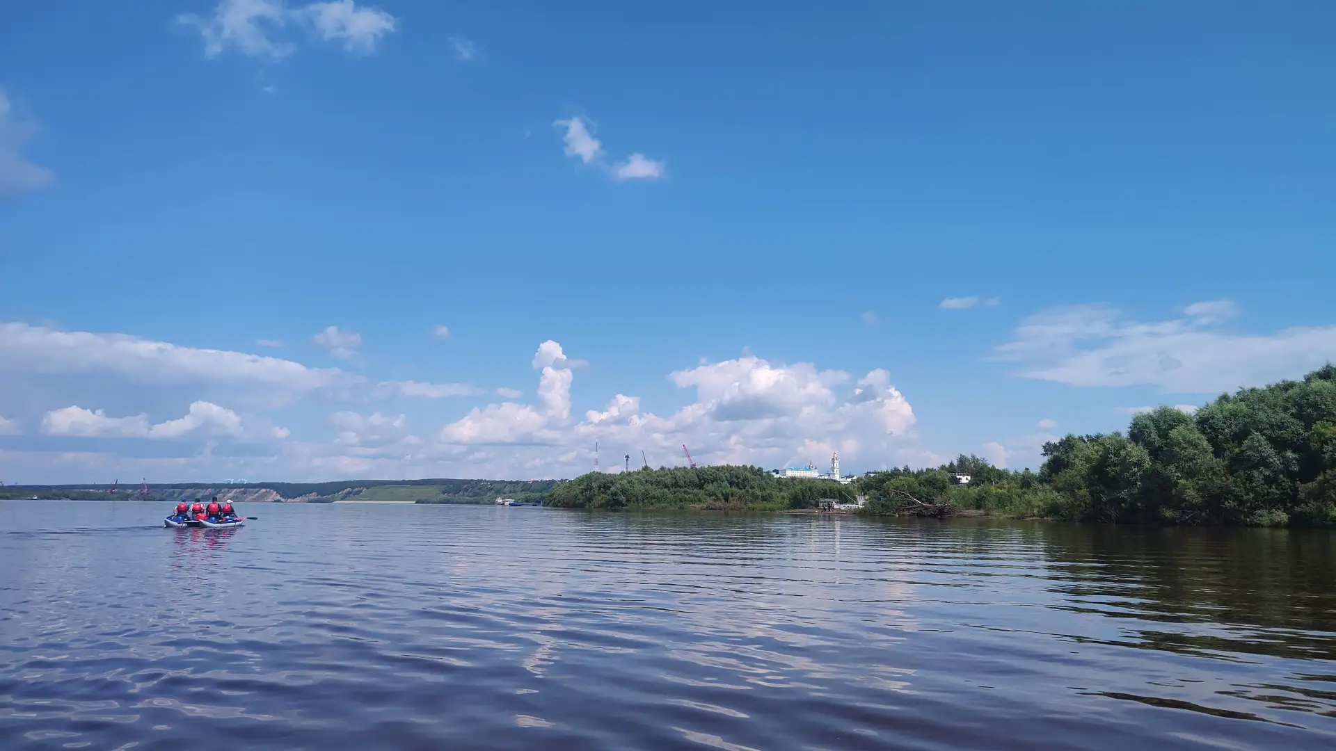 🚣‍5 июля команда Станции юных туристов отправилась в сплав по Иртышу. Путь пролегал от...