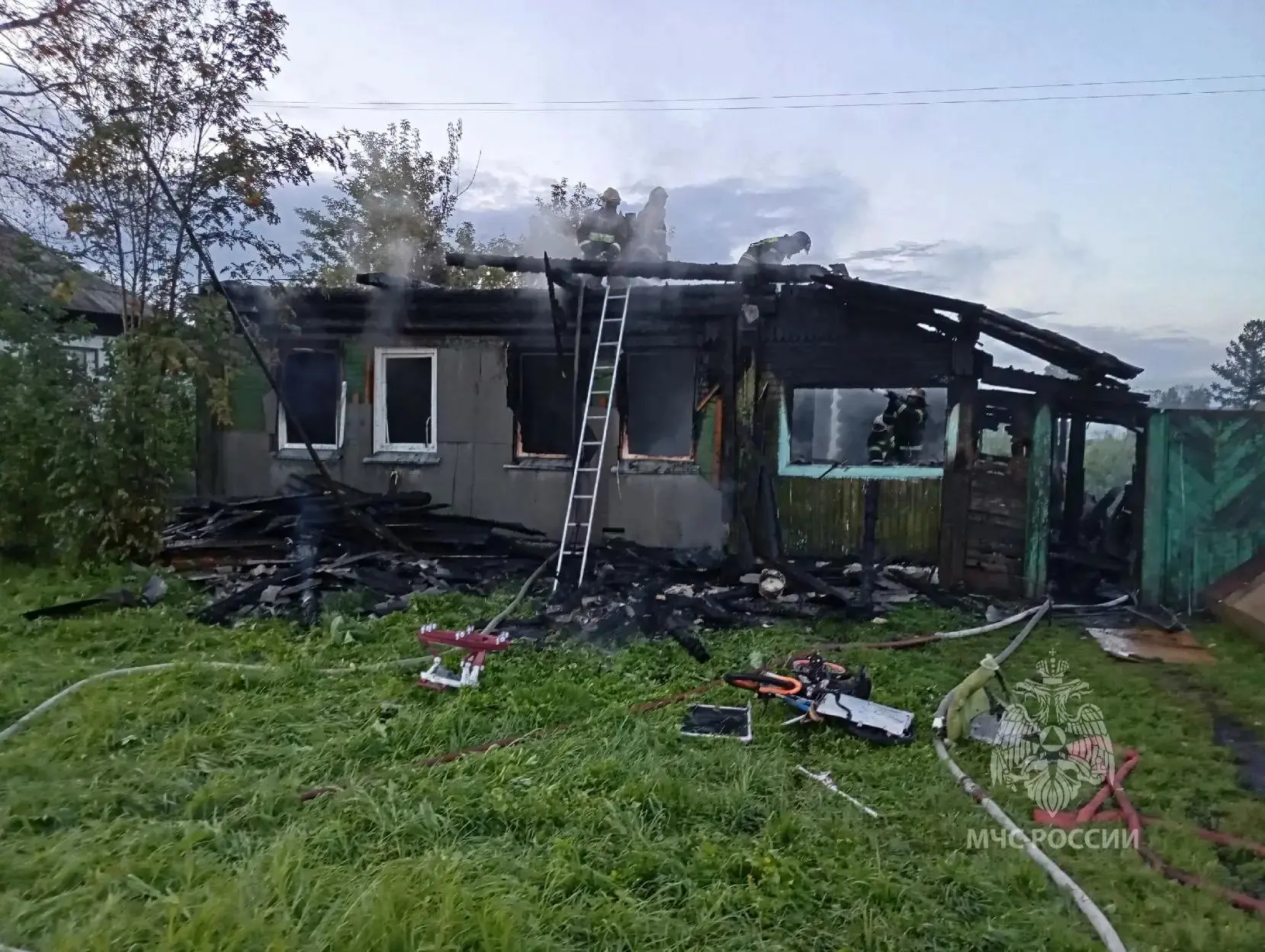 Двухлетний мальчик погиб при пожаре в Красноярском крае