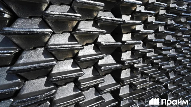 Биржевая цена алюминия падает более чем на 4%

Показатель впервые с конца марта опустился ниже 3400 