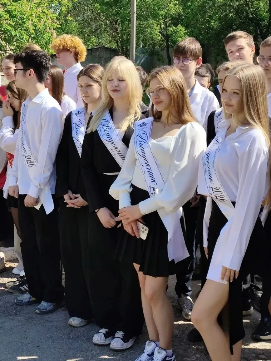 Сегодня в нашей школе состоялась ежегодная церемония награждения в номинации "Честь шко...