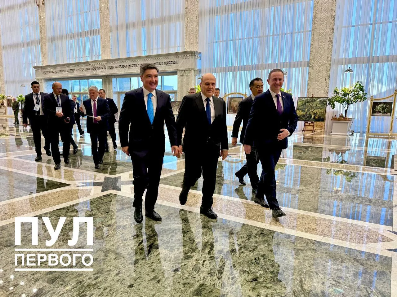 Кульминация недели, посвященной внешней политике.