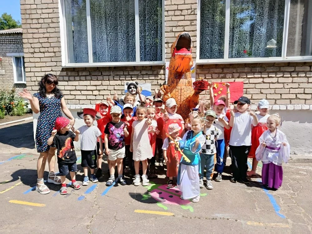 Дружба без границ: в ясли‑сад «Солнышко» прошёл увлекательный квест о дружбе России и Китая
В ГБДОУ 