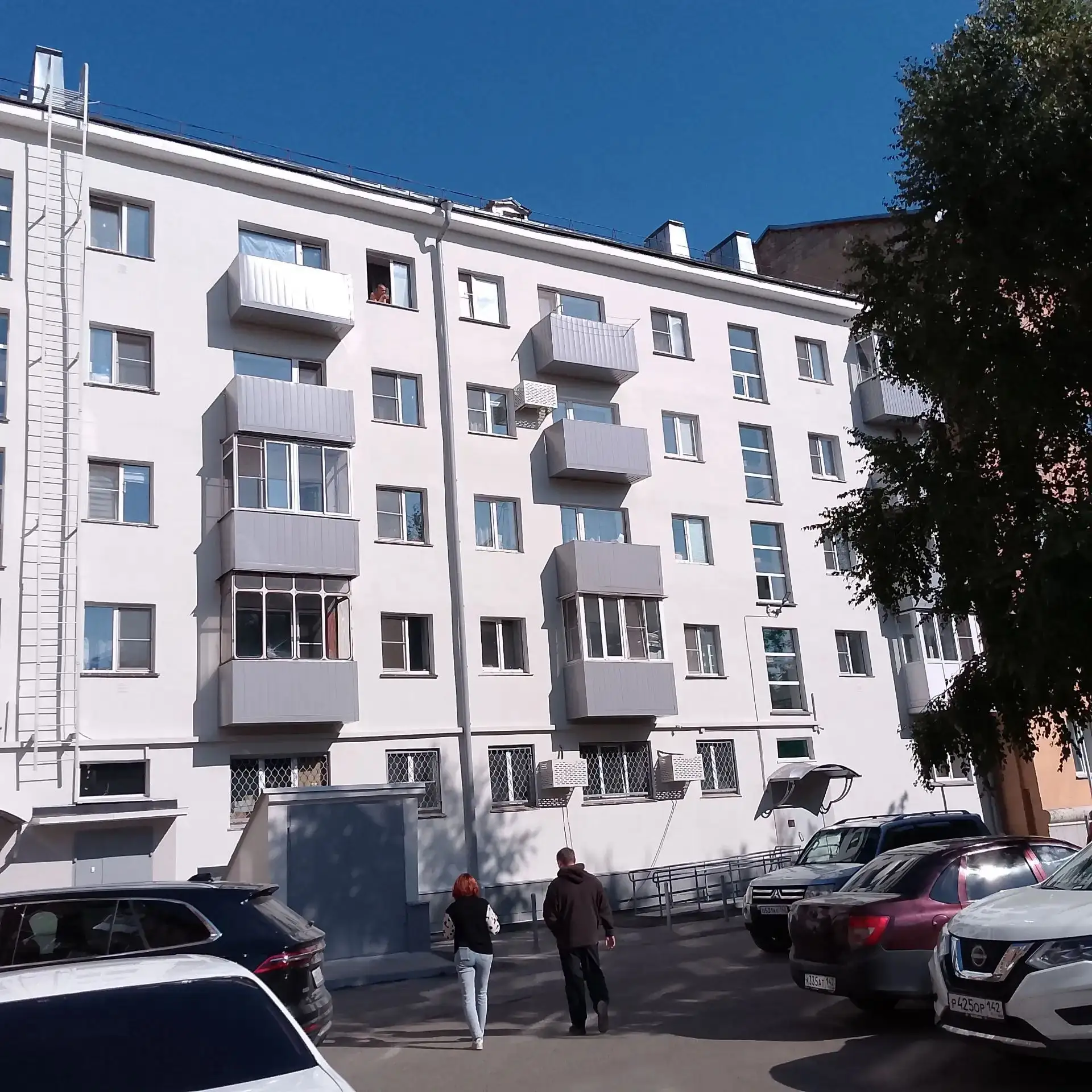 В Новокузнецке завершили капитальный ремонт еще двух многоквартирных домов по региональ...