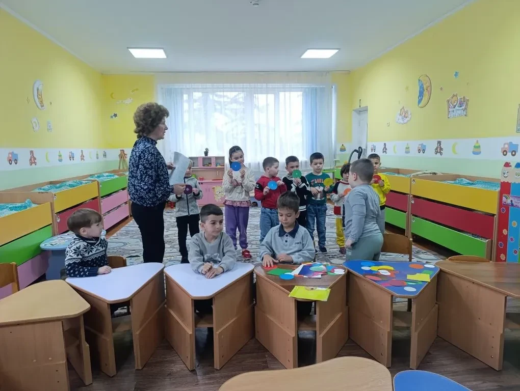 В группе дошкольного возраста (5-6лет) "Акварелька" прошло открытое занятие по формиров...