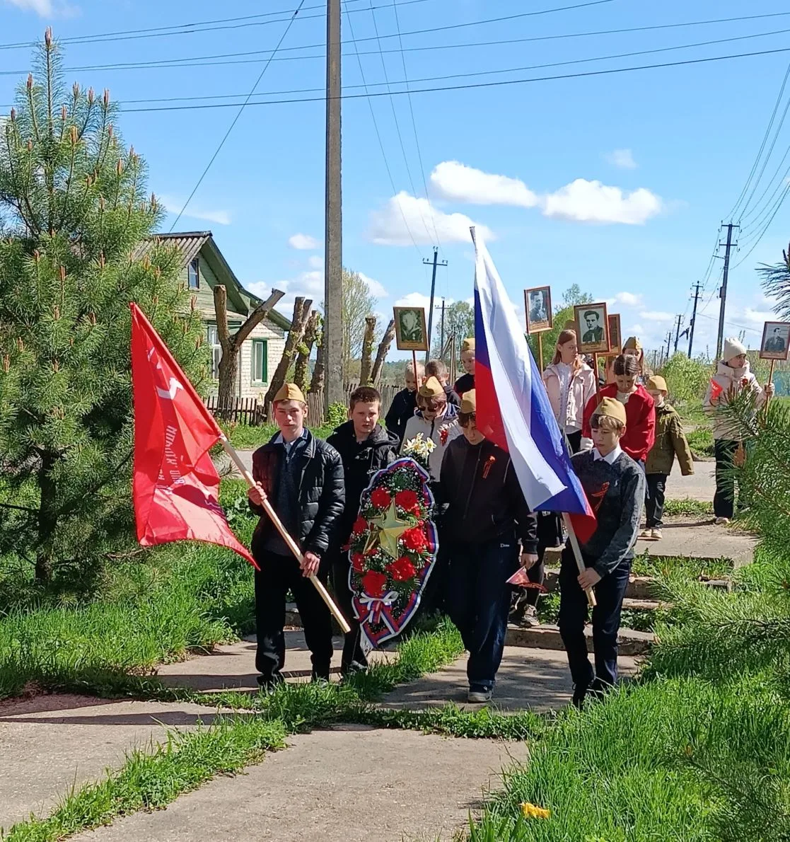🌷🌟🇷🇺Возложение цветов к обелискам воинам-землякам, погибшим в Великую Отечественную...