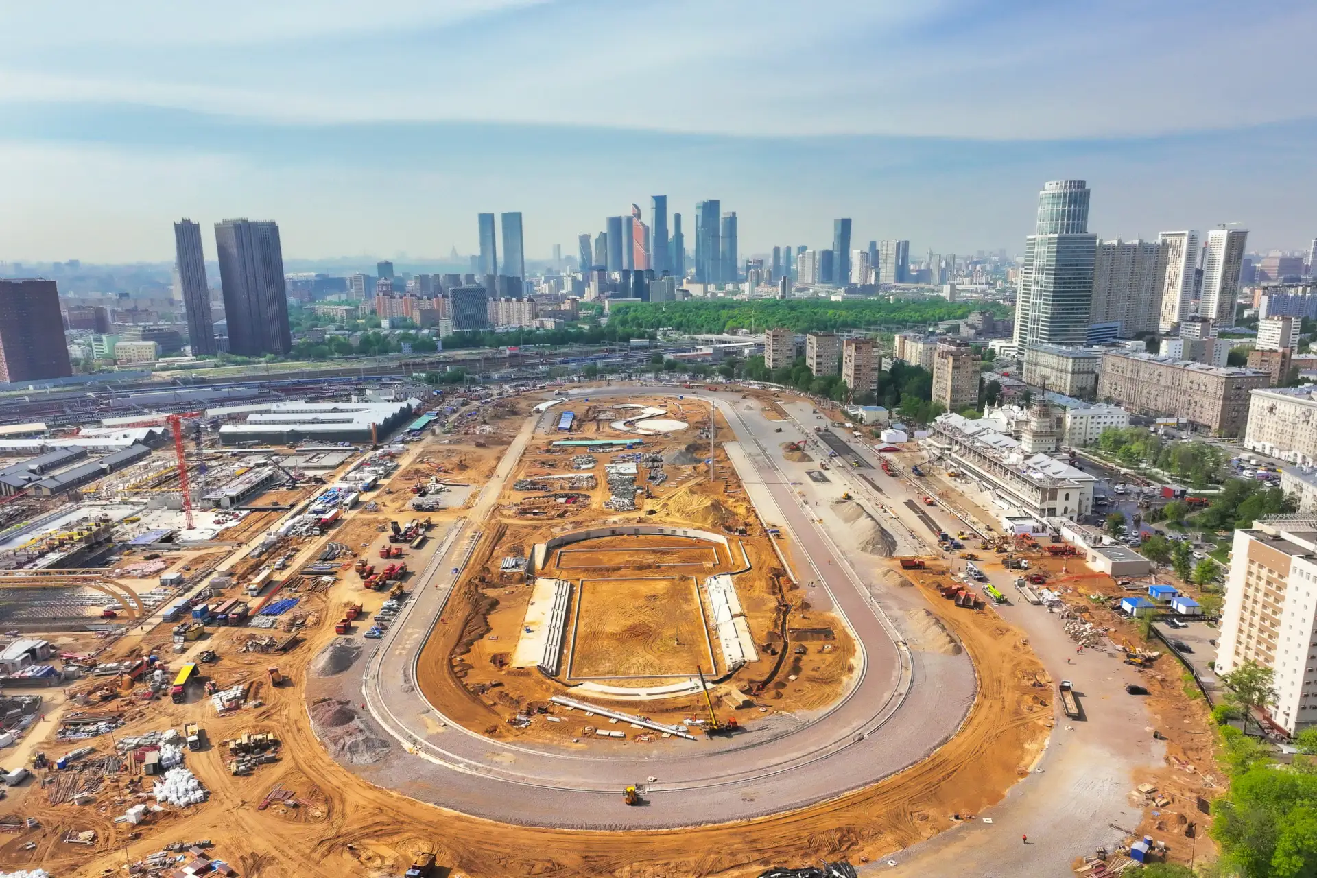 Возрождение Московского ипподрома близится к завершению  🏇 Старейший ипподром страны, основанный в 1