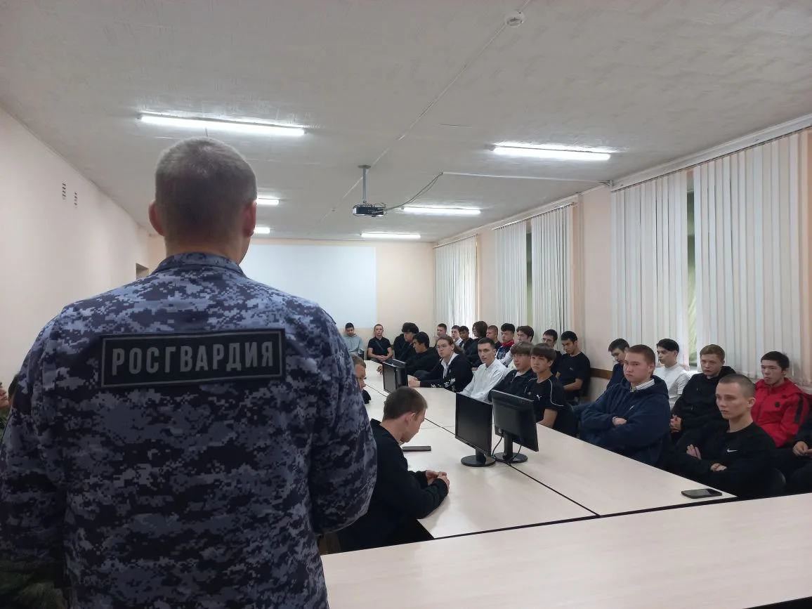ВСТРЕЧА С БУДУЩИМ: О КАРЬЕРЕ И ВОЗМОЖНОСТЯХ