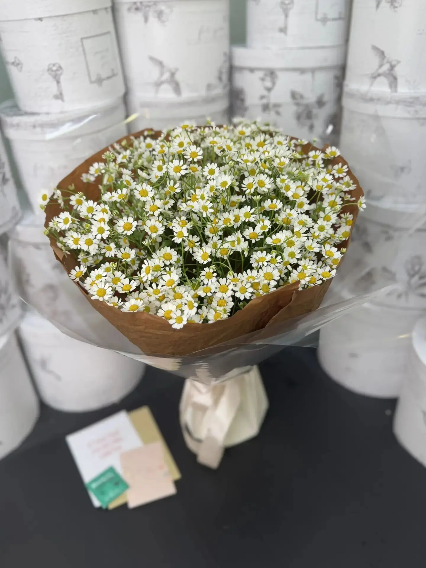 🌷Друзья 
💕Для Вас сделали подборку букетов, которые напомнят о том, как важны крепкие связи и искр