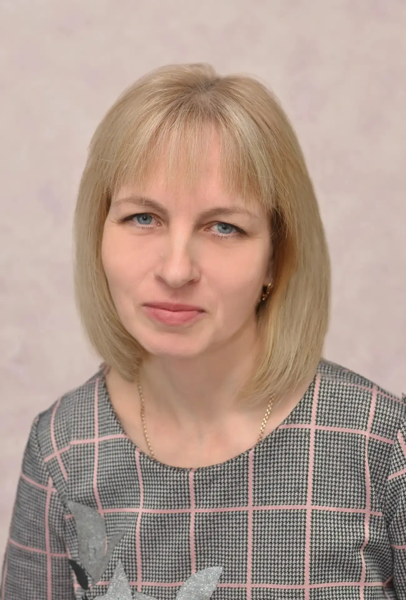 🌹Уважаемая Ирина Алексеевна!🌹
💞От всего коллектива нашего Дома детского творчества примите самые 