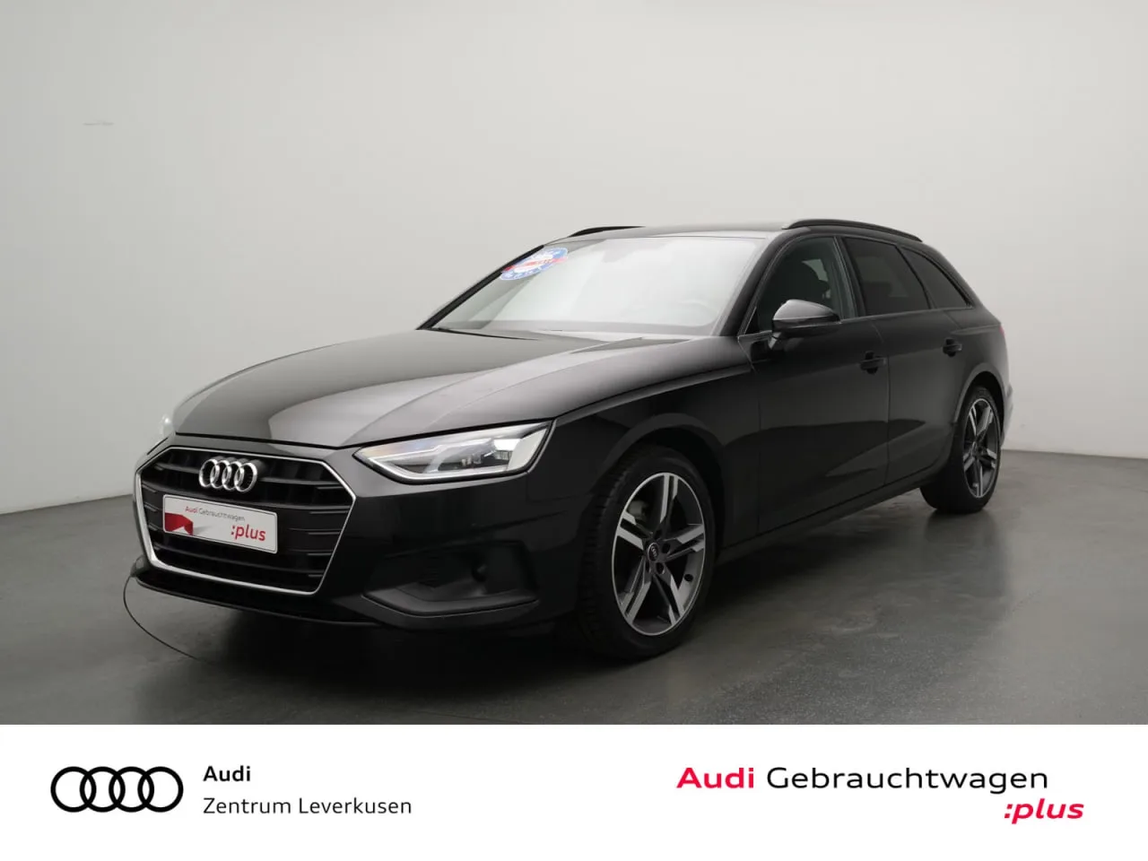 Audi A4 Avant 30TDI, 2023 год, пробег 93 000 км. Комплектация S-line, электроприводы си...