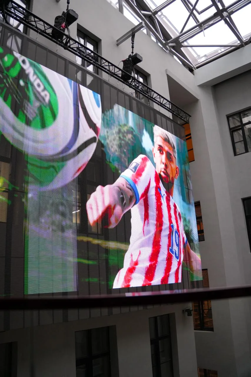 Идём смотреть финал на большом экране ⚽️

Если планировали смотреть главный матч года, то вот отличн