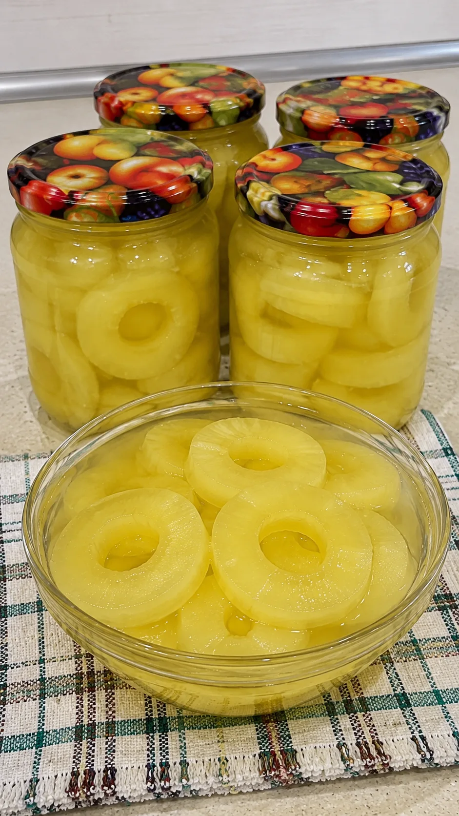 🍍 Кабачки в ананасовом соке
Этот рецепт всегда вызывает удивление! Кабачки получаются настолько пох