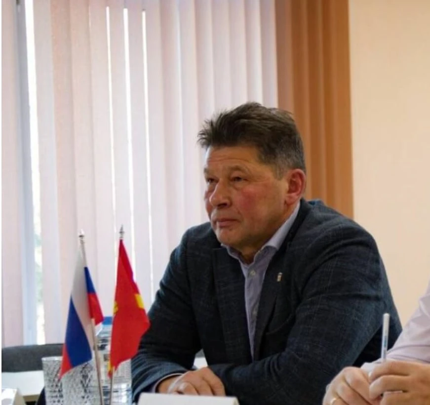 🙈Депутаты низложили спикера Красноармейского райсобрания Казанцева
