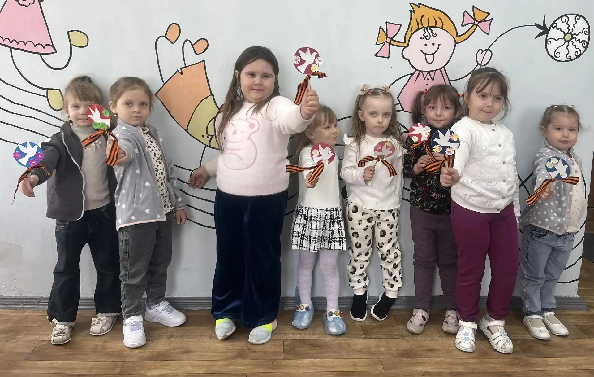 👫Сегодня, на занятиях раннего эстетического развития, под руководством преподавателя Т...