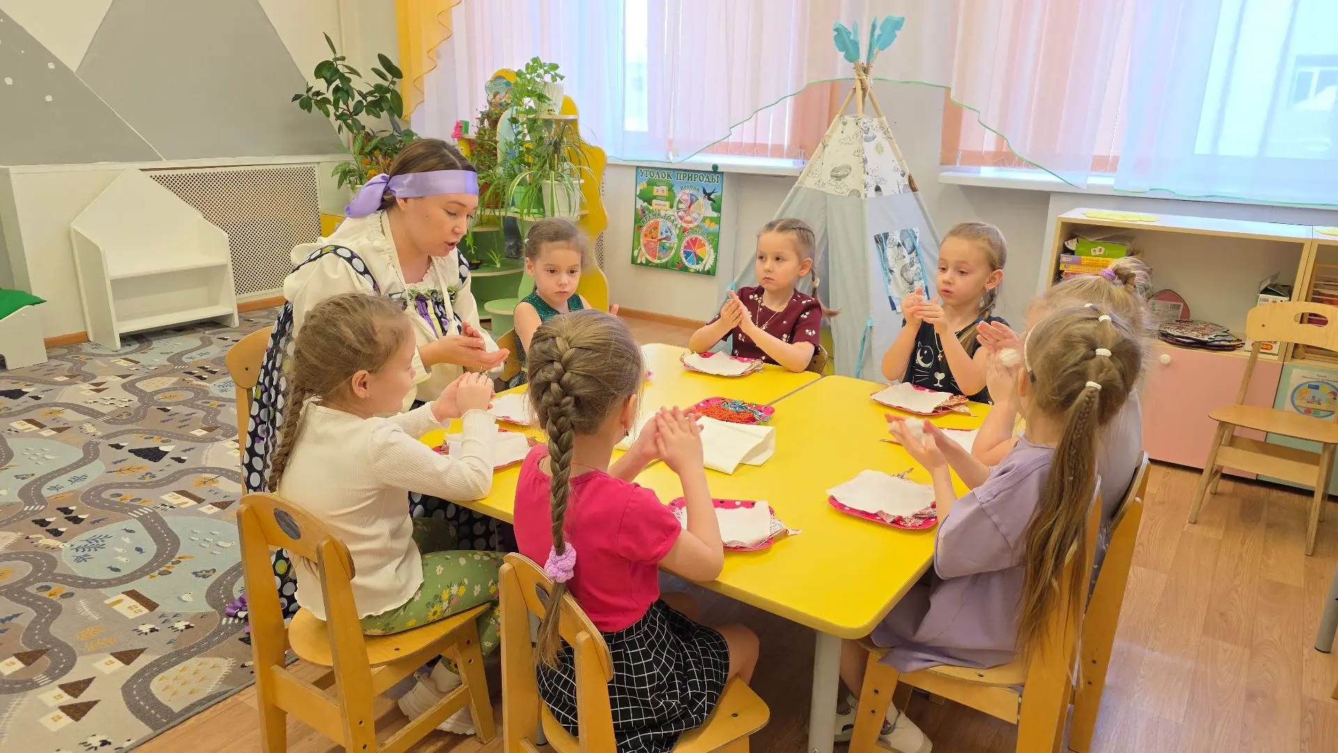 🥰 Приобщение к истокам народной культуры — одна из важнейших задач современной дошколь...