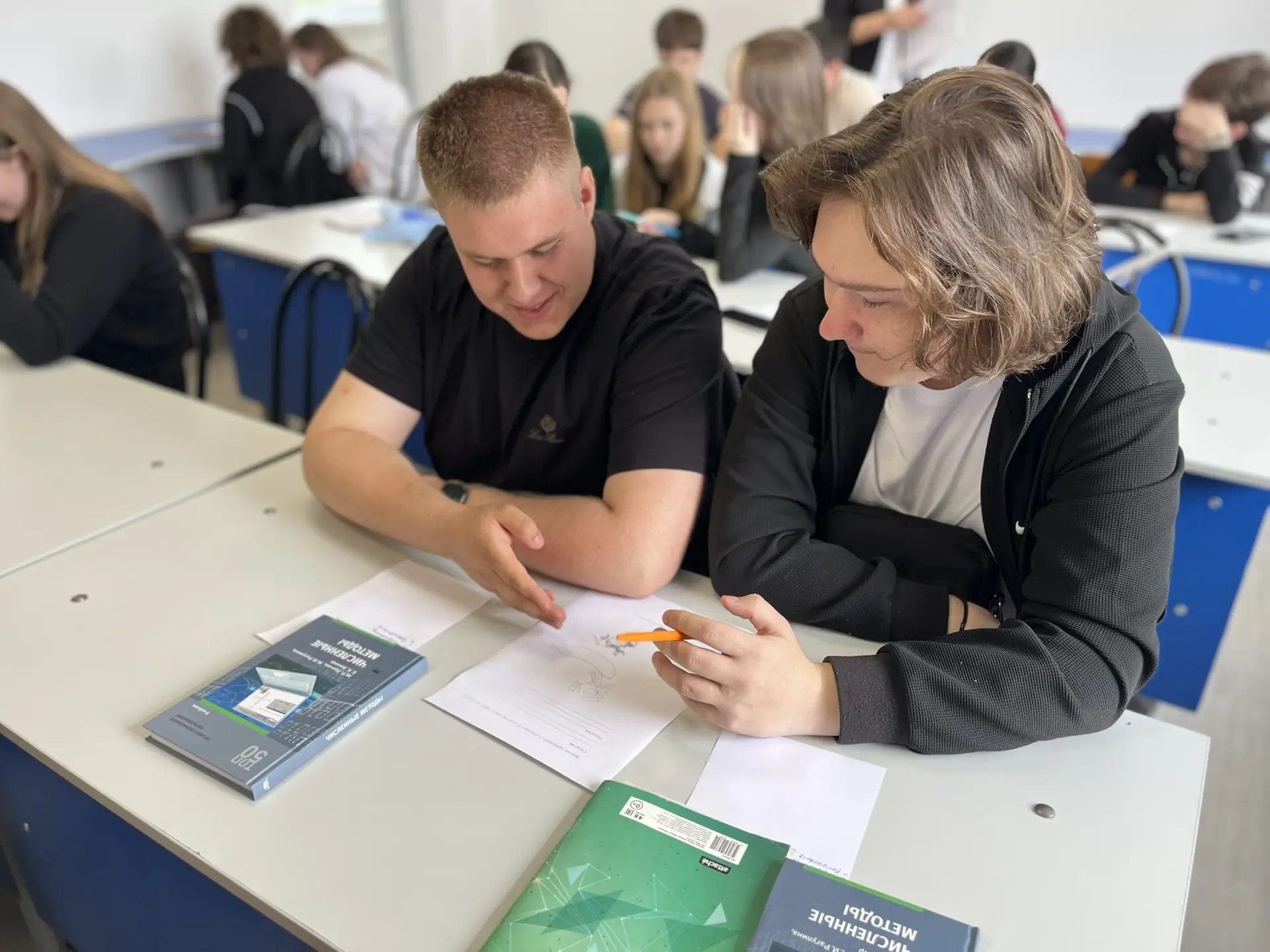 Прокачиваем Soft Skills: первый шаг к успешной карьере! 💎📈  В нашем техникуме прошел необычный учебн