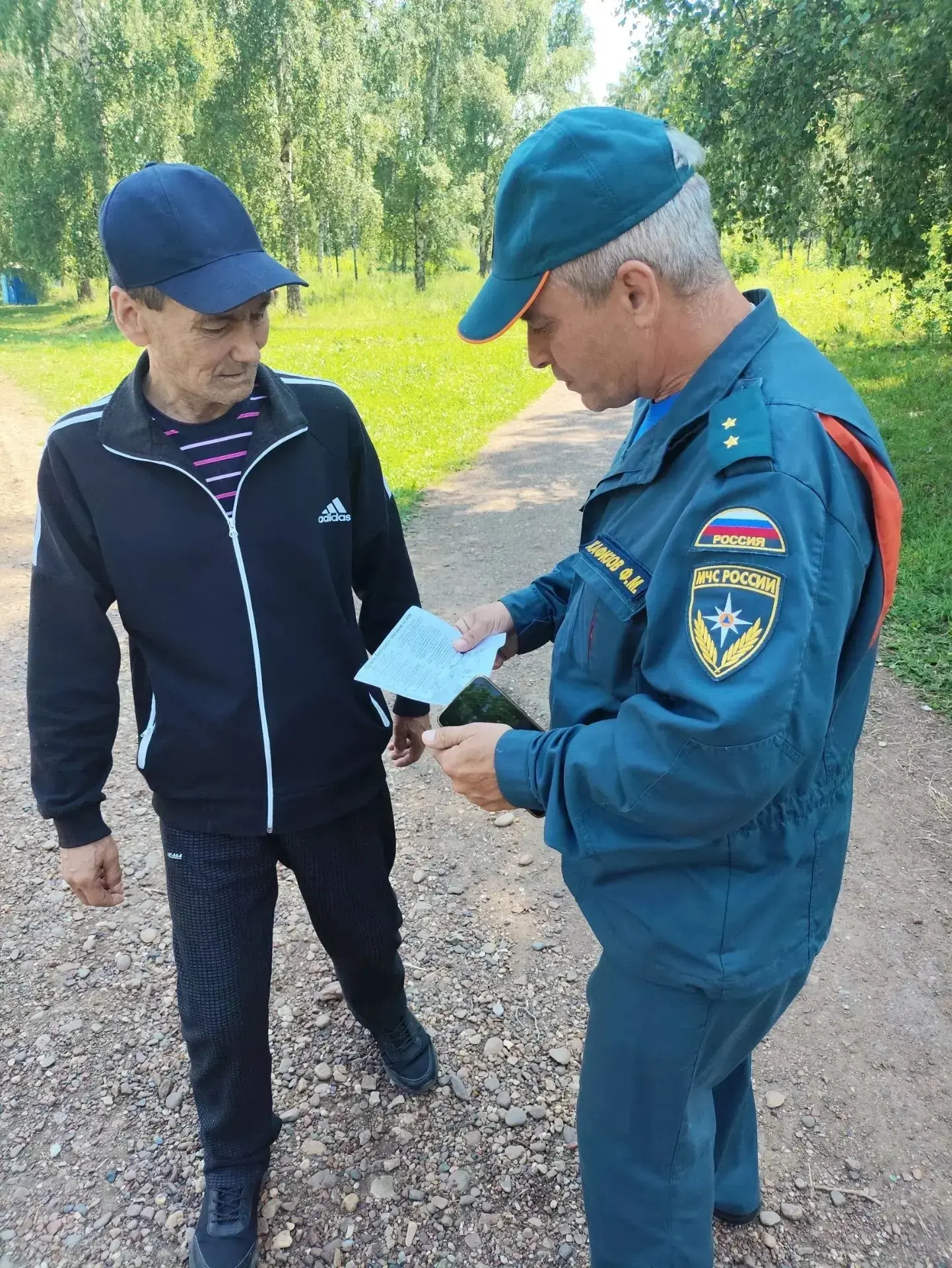 🌊 Спасатели Ишимбайского района проводят рейды на водоёмах в рамках месячника безопасн...