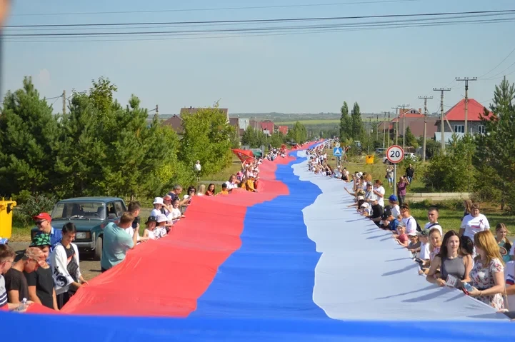В Год единства народов России программа Росмолодёжи «Больше, чем путешествие», которая ...