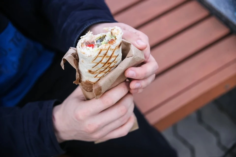 🌯 В Сочи нашли нарушения в точках по продаже шаурмы