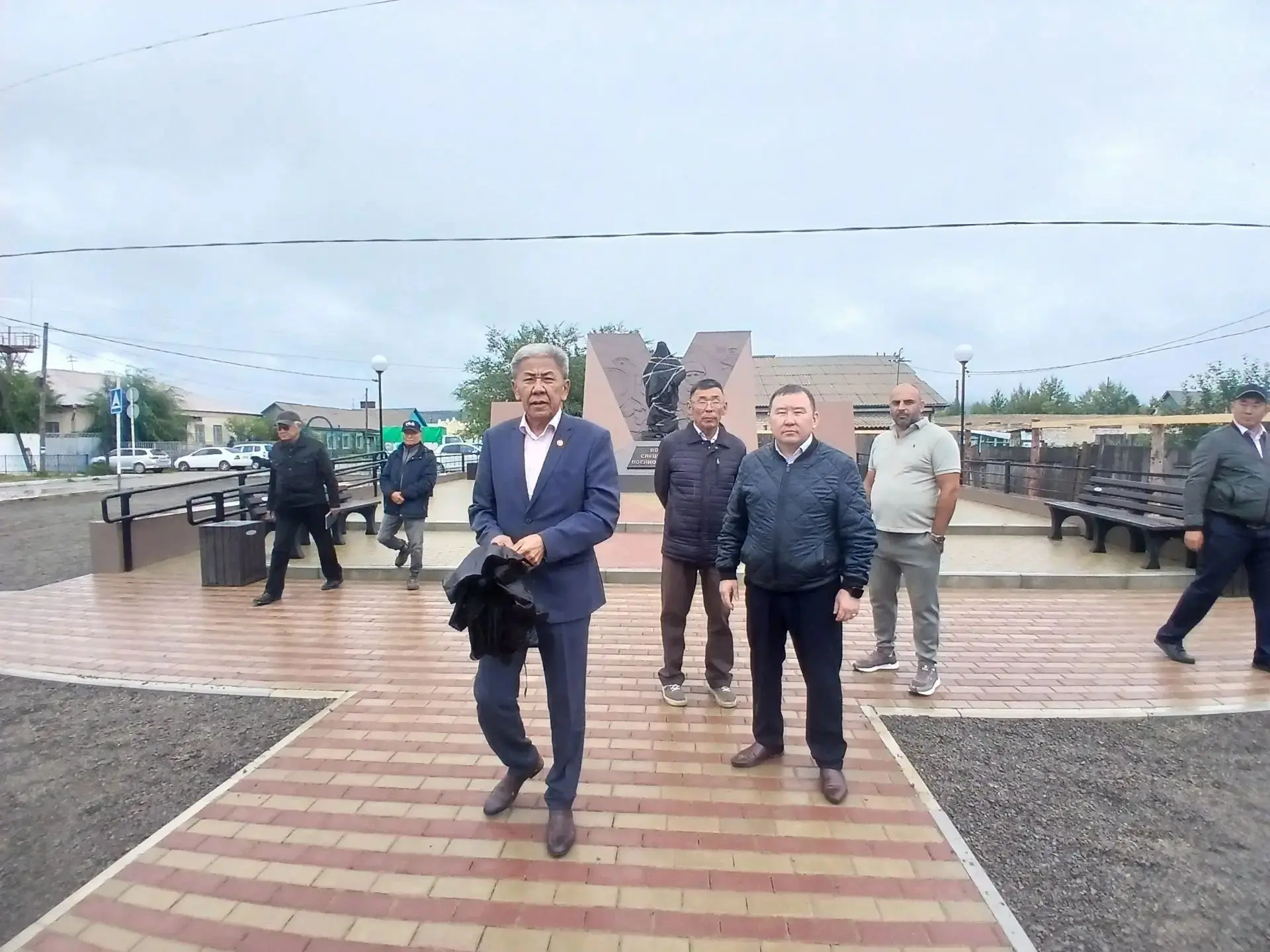 В центре села Дульдурга завершены работы по созданию мемориала землякам — участникам сп...