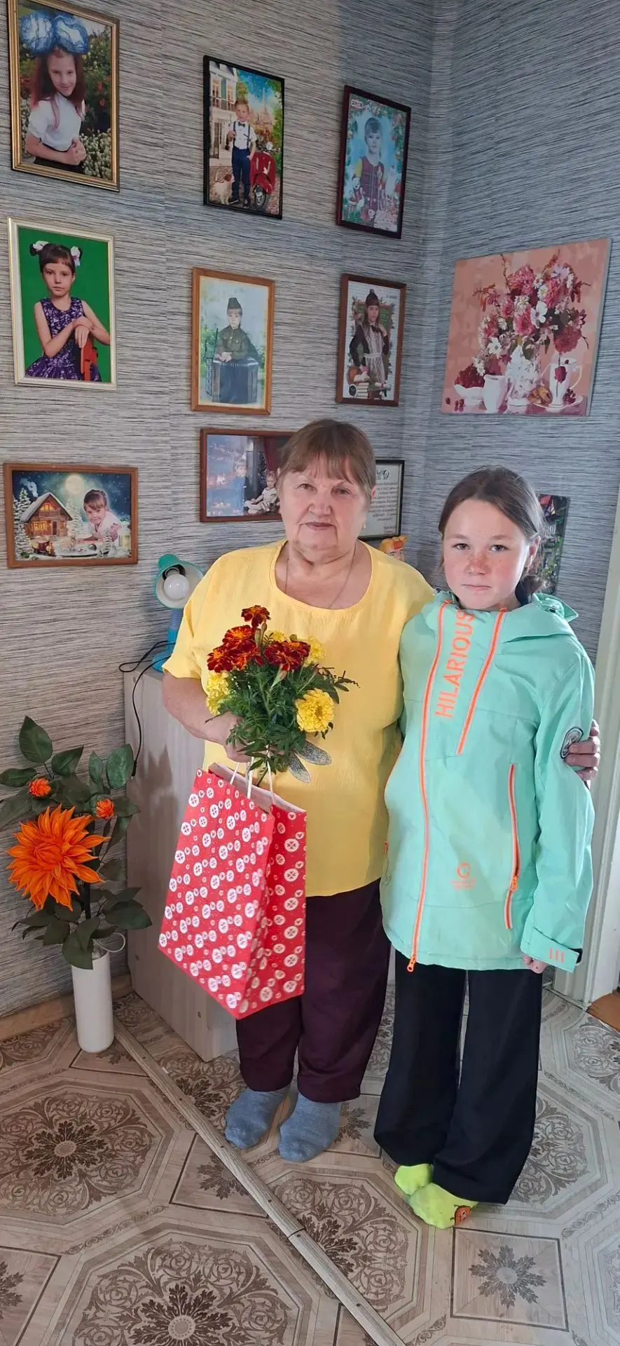 💐Связь поколений: школьники поздравили старших с Днем добра и уважения💐