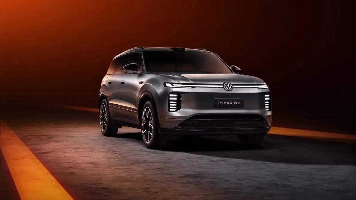 НОВЫЙ БОЛЬШОЙ КРОССОВЕР VOLKSWAGEN ДЛЯ КИТАЯ: ПЕРВЫЕ ФОТО И ХАРАКТЕРИСТИКИ

Альянс SAIC и Volkswagen