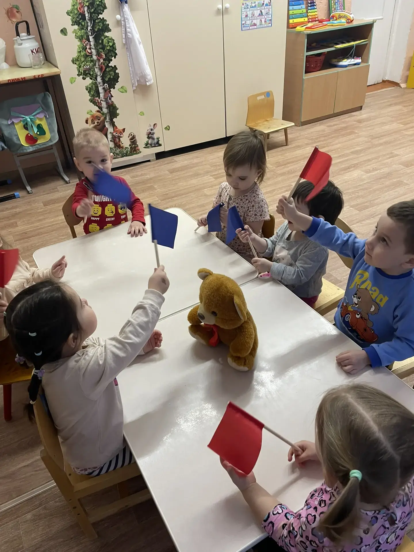 В первой младшей группе «Капелька» прошло занятие по формированию элементарных математи...