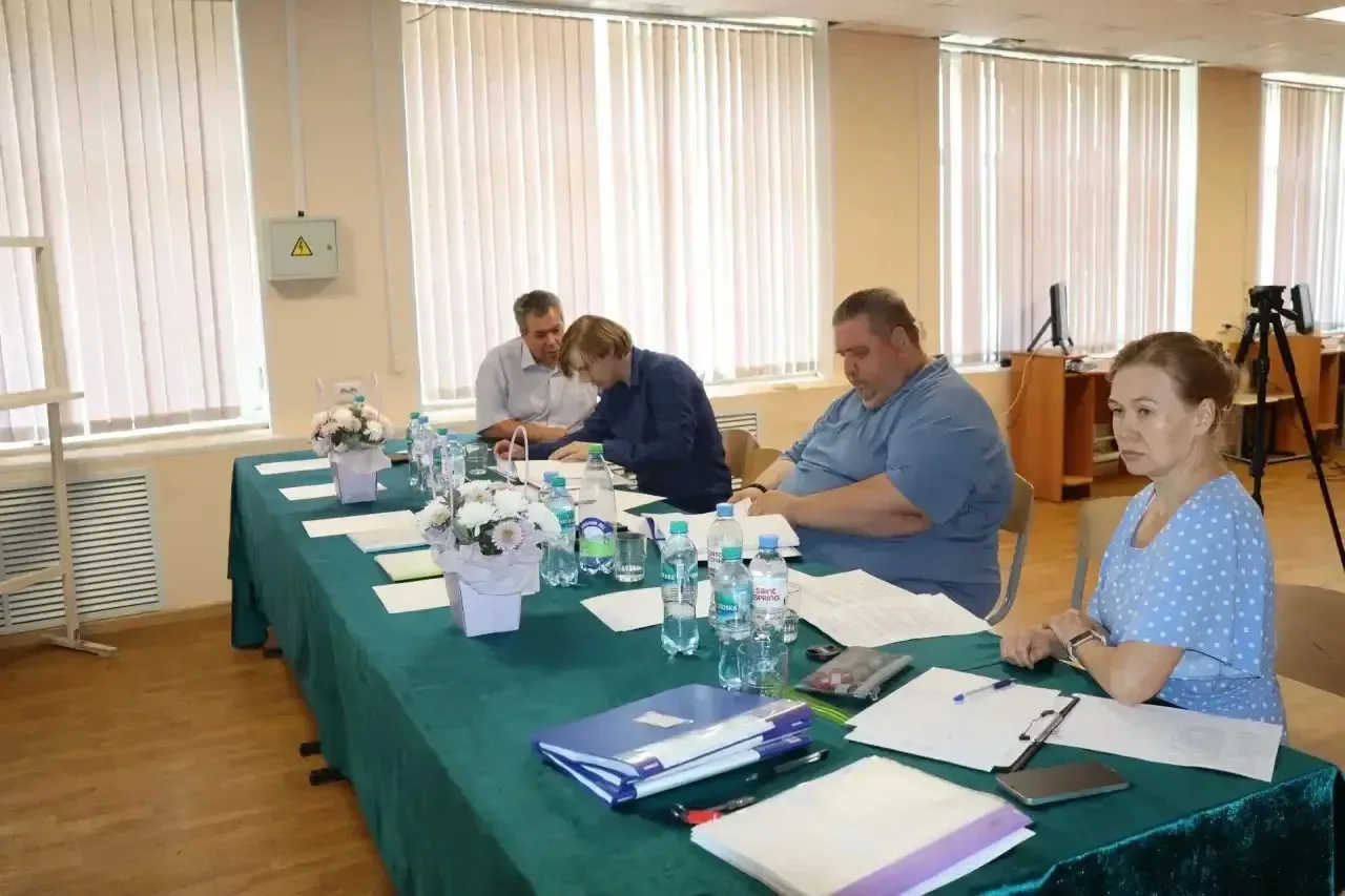💻🎓 Защита дипломов у будущих архитекторов цифрового мира! ⚡️

18 июня студенты специальности «Комп