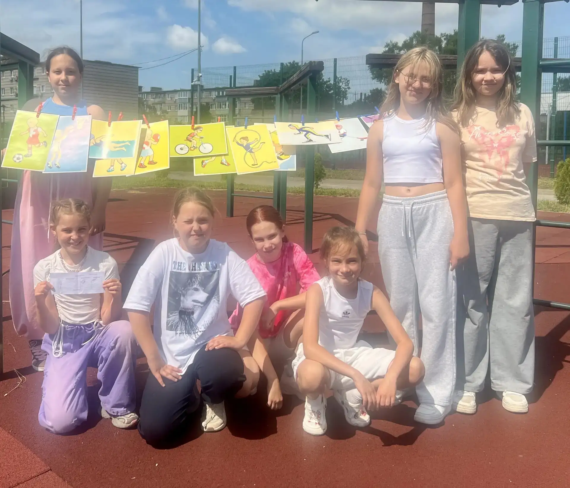 Сегодняшний день в нашем лагере выдался по-настоящему насыщенным и ярким, ведь он объединил в себе э